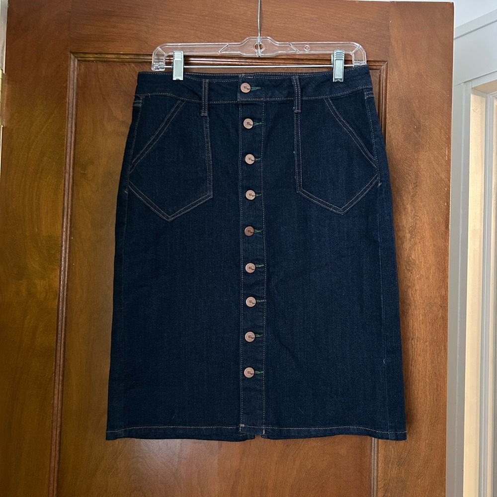 1822 Denim Dark Blue Button-Down Pencil Skirt
